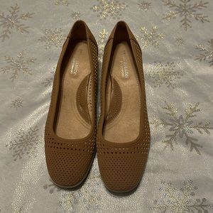 Naturalizer Becky Wedge Perforated Shoes Comfort Brown Size 9MWomen Slip On
